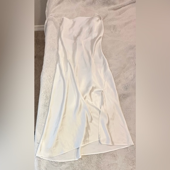 JLCNCUE white slip dress large - Picture 3 of 8